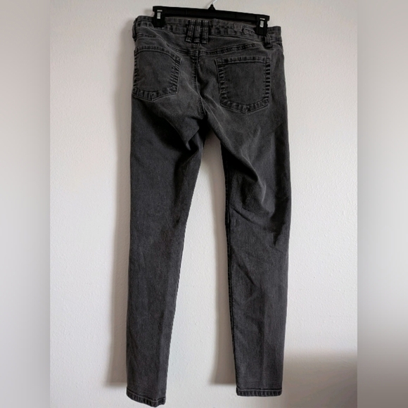 Kut From The Kloth Women's Size 6 Diana Skinny Jeans Gray Black Wash Distressed - Picture 9 of 9